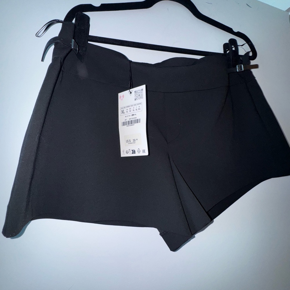 NWT Zara Mini Shorts with Leather Detail